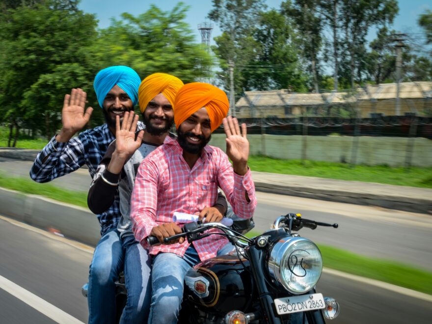 Videos zur 350 Classic von RE